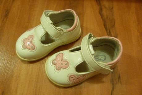 Sandále č. 21 - veľmi pekné, pribalím kinderko, 21