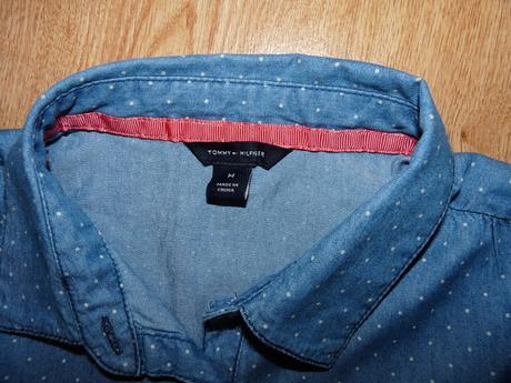 Bodkované na gombíky, tommy hilfiger,152