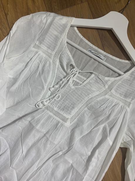 Biela bľúzka, house,s