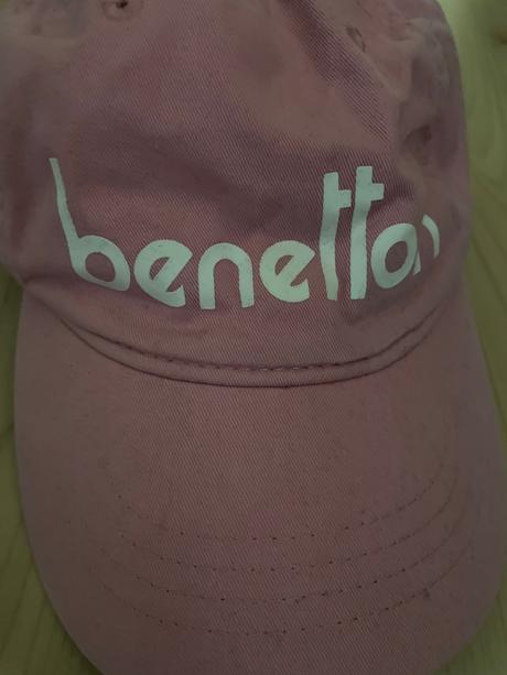 Šiltovka benetton vel.m/l, benetton,146