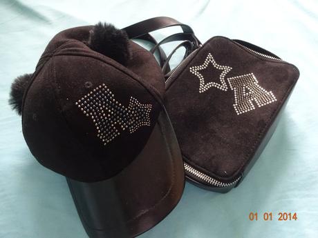 Siltovka s kabelkou,