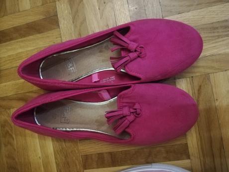 Rozkošné mokasiny, 36