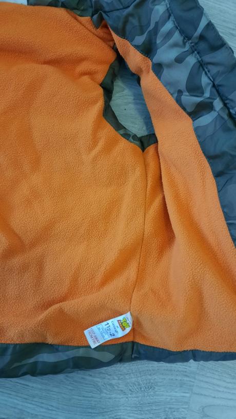 Teplá vesta 86/92, disney,92