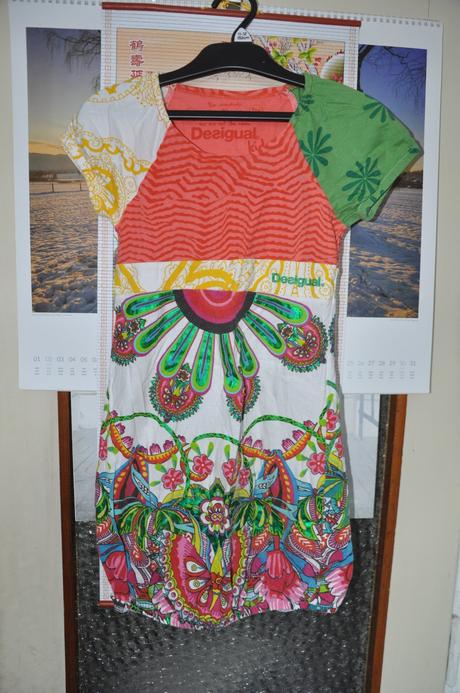 Saty desigual vel. 9/10, desigual,134