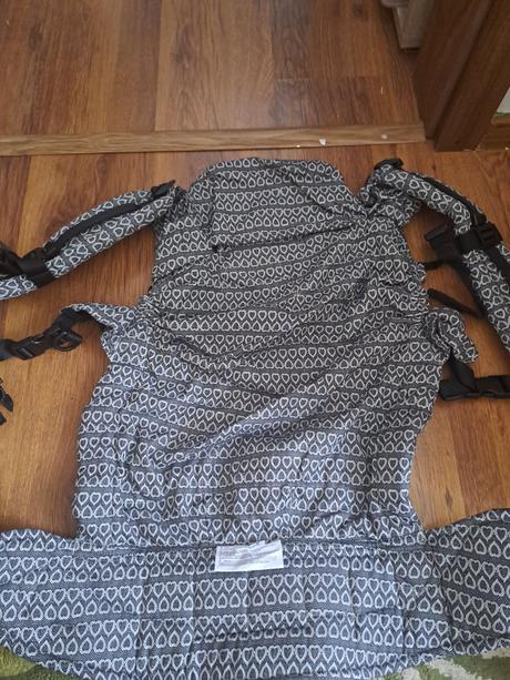 Rishino nosič pre bábätká, rischino