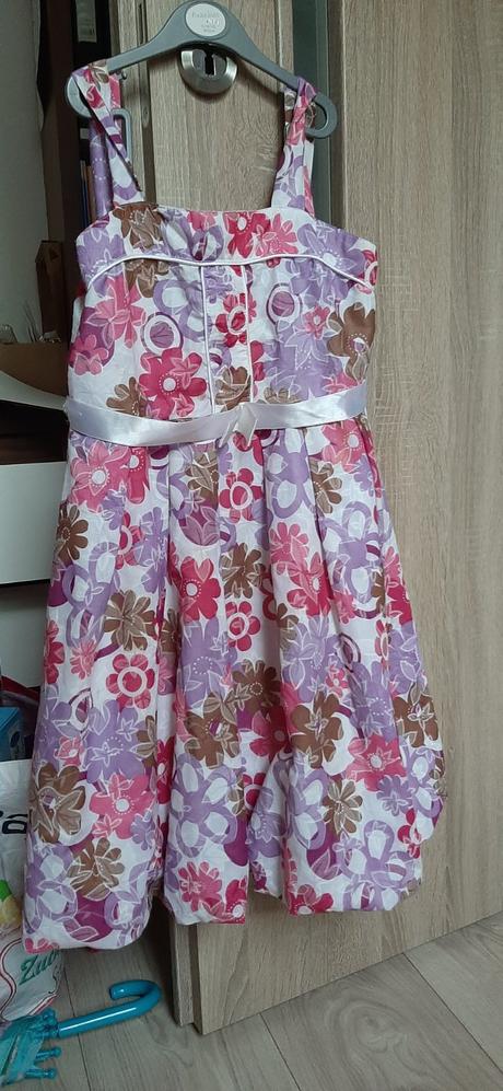 Letne balónové saty, 128