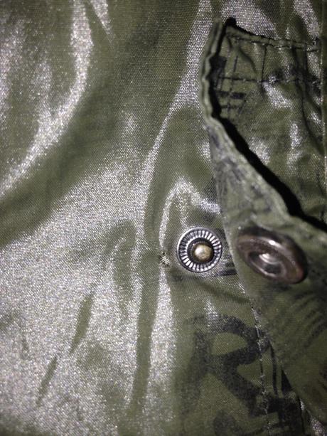 Prechodná vojenská bunda , 80