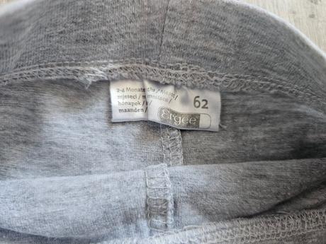 2x legínky sivé a biele, f&f,62