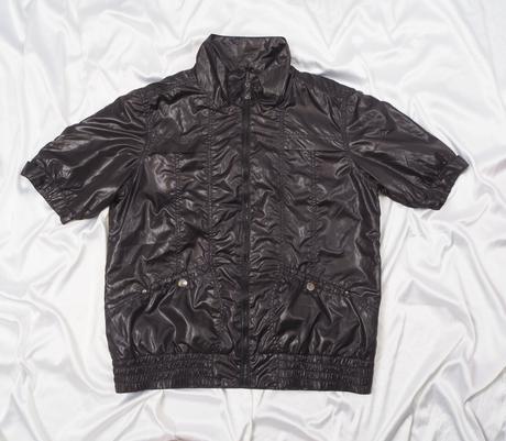 Kvalitná prechodná bunda, 44