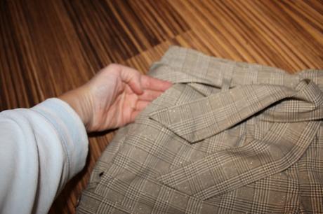 Zlaté kárované kraťasy amisu v. 36, amisu,36