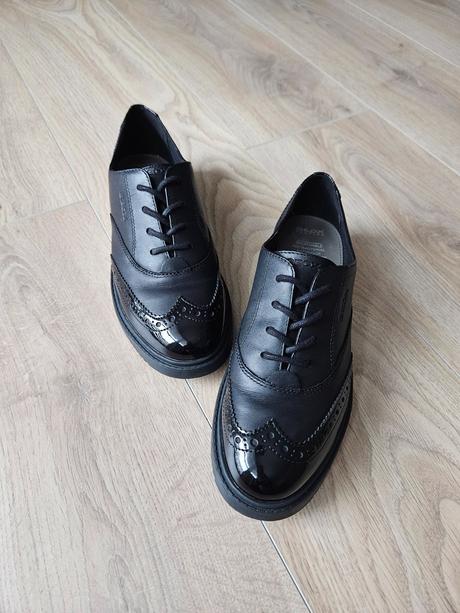 Kožené poltopánky oxford brogue geox respira, geox,38
