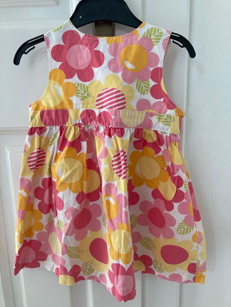 Kvetovane saty, h&m,86