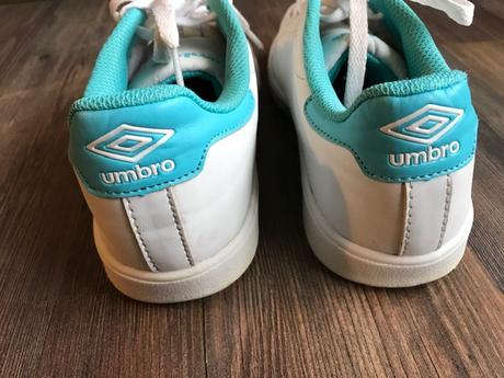 Tenisky, umbro,38