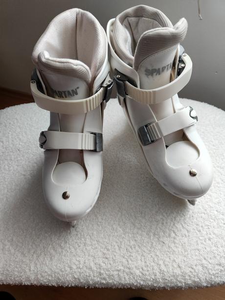 Dievčenské korčule 31-34, 31