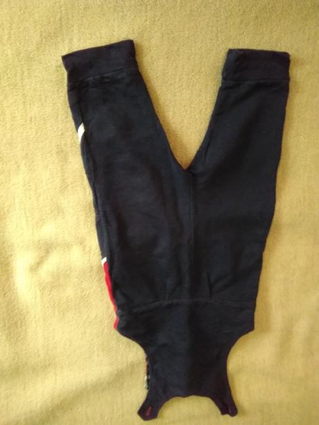 Nohavice na traky, 74