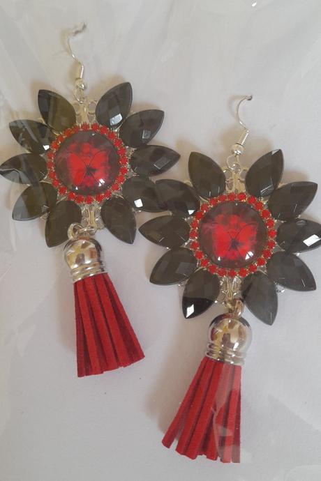 Handmade náušnice so strapcami, 