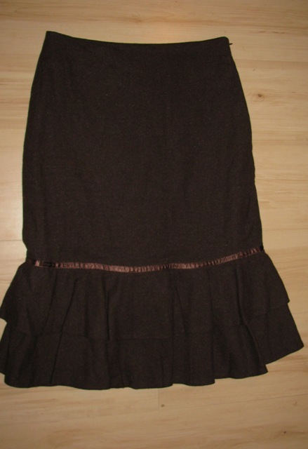 Tmavohnedá zimná sukňa, 42