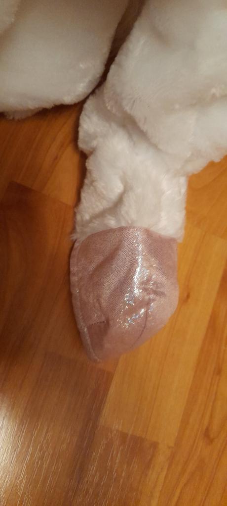 Kostym jednorozca v.104, 