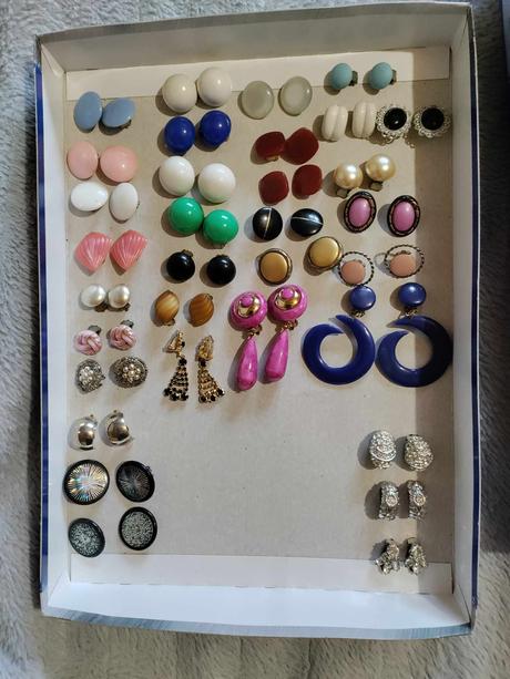 Stare retro náušnice,