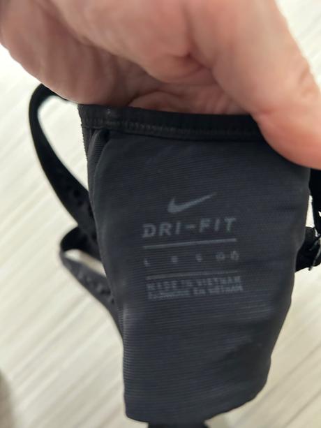 Nike sportova podprsenka, nike,90g