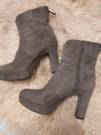 Kozene kotnicky, essi,37