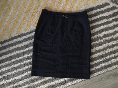 Sukňa s opaskom, 36