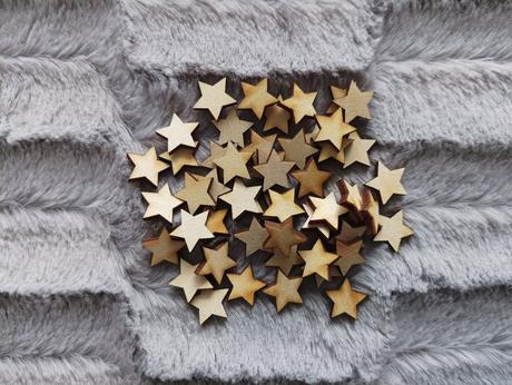 Drevené hviezdičky 1,5cm, 