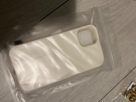 Puzdro na iphone 11 krémové, 