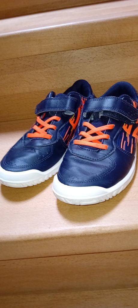 Chlapčenské tenisky, 32