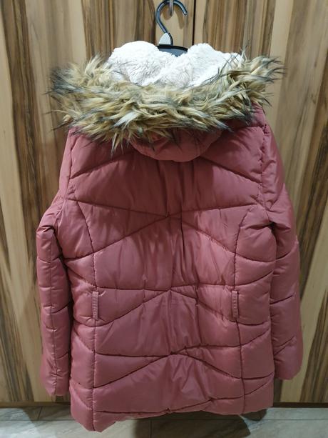 Dievcenska zimna bunda, c&a,164