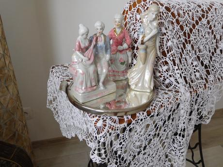 Sošky 3 kusy, porcelánové nepoškodené,, 