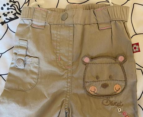 Bavlnené nohavice s výšivkami a vreckami v. 50/56, 50