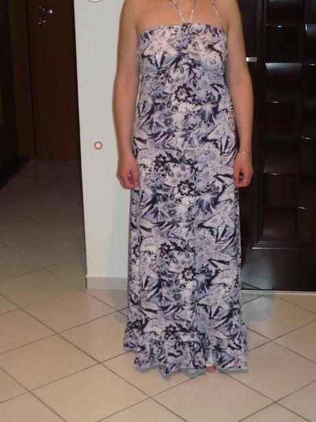 1 krát oblečené dlhé šaty, takko,m