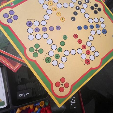 Kráľovství her 365 hier od dino,