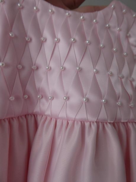 Slávnostné šatky, 92