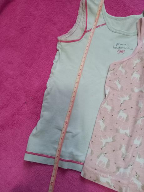 Dievčenské tielka, 104