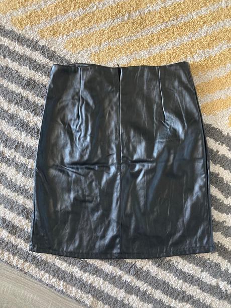 Koženková sukňa xs/s, xs