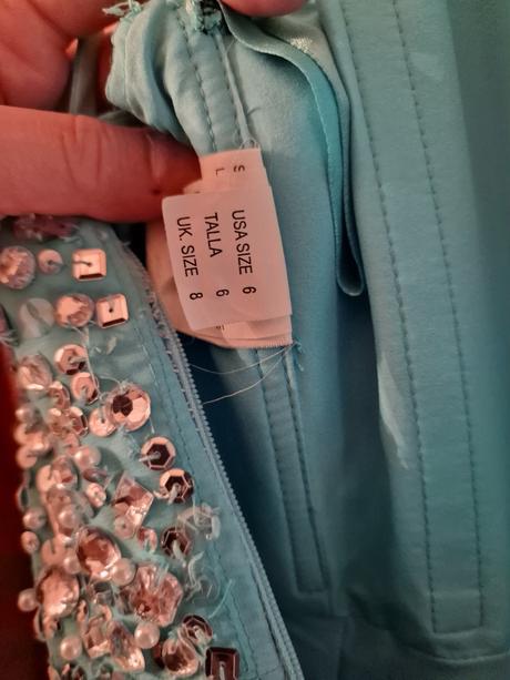 Spolocenske saty, xs