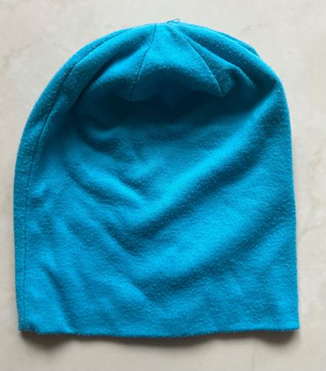 Tyrkysovo modrá jesenna / jarná čiapka, 92