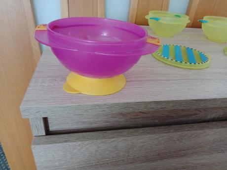 Sada 4 misiek s prisavkou,