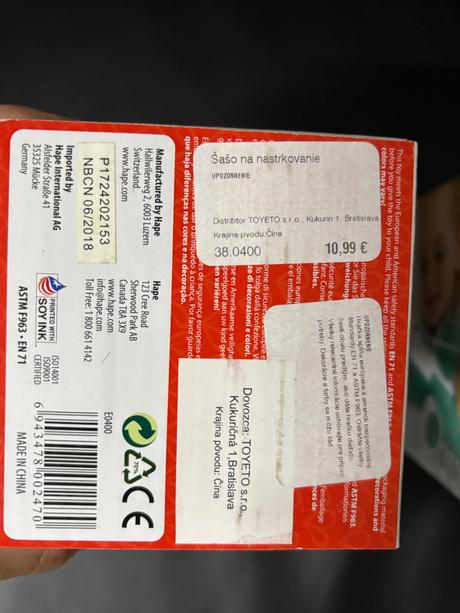 Hape - drevené hračky na motoriku, 