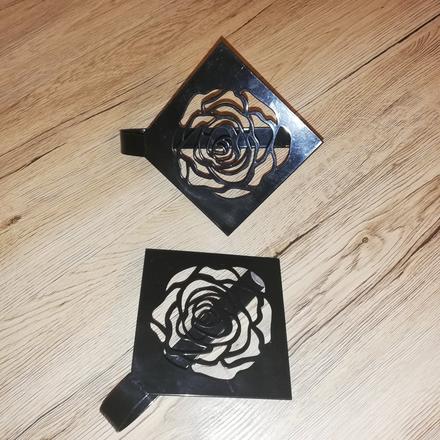 Spony na záclonu alebo zaves,