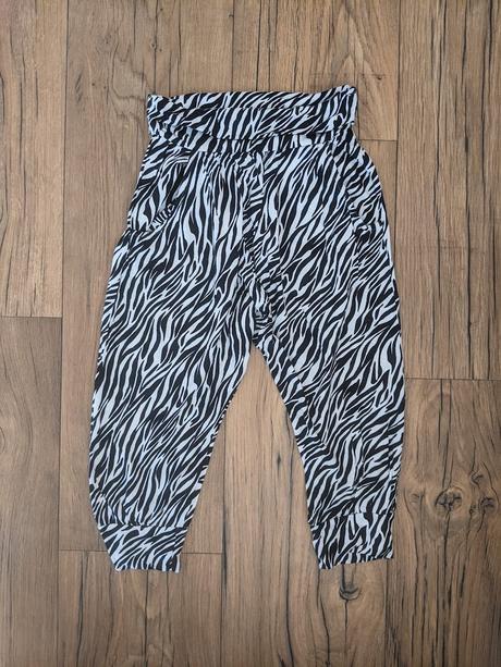 Letné 3/4 nohavice, h&m,134