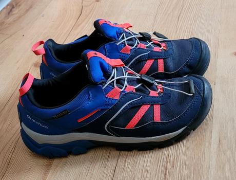 Turistická obuv quechua, 37