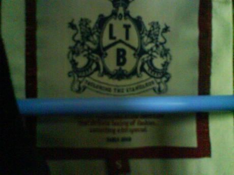 Stylovy elegantny kabatik povodna cena 80e, s