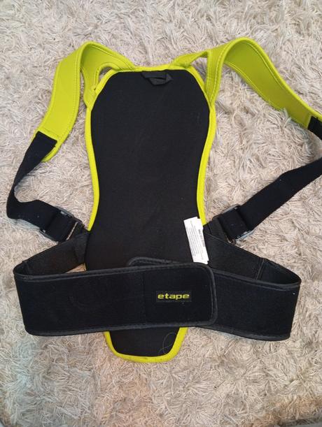 Chránič na chrbát, 