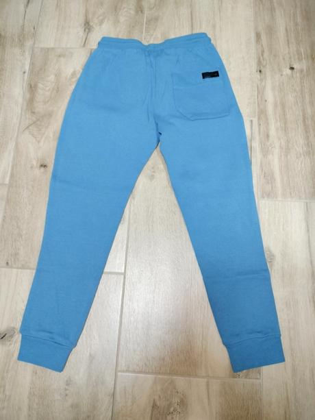 Reserved, reserved,152