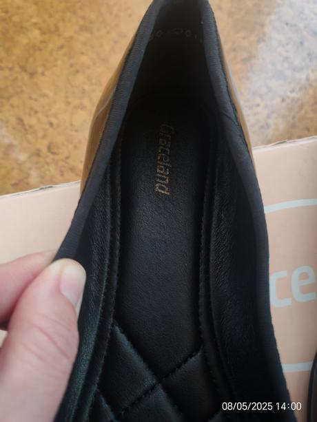 Balerinky, graceland,38