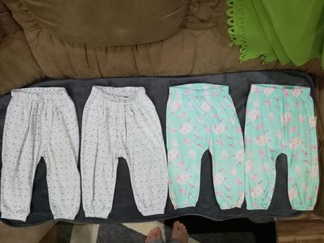 Nohavice tenké 4 ks cena spolu, 86