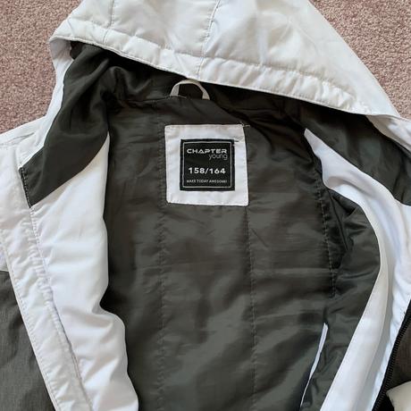 Prechodná bunda, chapter young,158